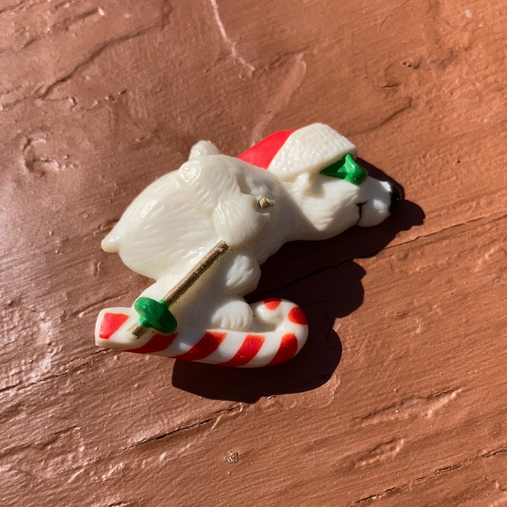 Hallmark polar bear pin